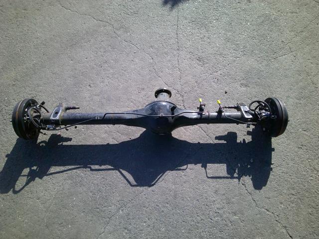 【中古】中古部品 サンバー S500J リアアクスルホーシング 【3330660100-000022329341200】