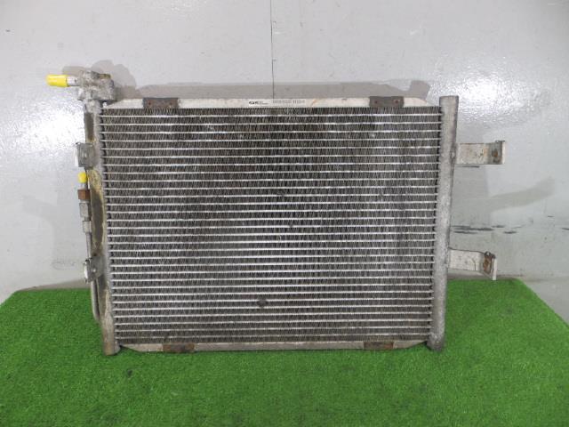 【中古】中古部品 ジムニー JA11V コンデンサー 【3260250000-000024256360600】