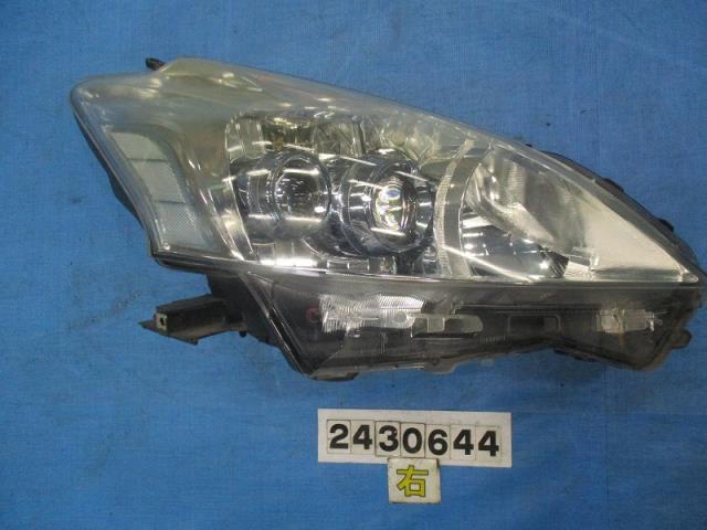 【中古】中古部品 プリウスα ZVW41W 右ヘッドランプ 【3310040100-000243064410800】
