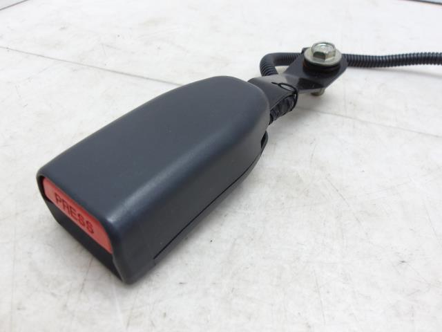【中古】中古部品 ライフ JB5 シートベルト 【3310250100-000243047477150】