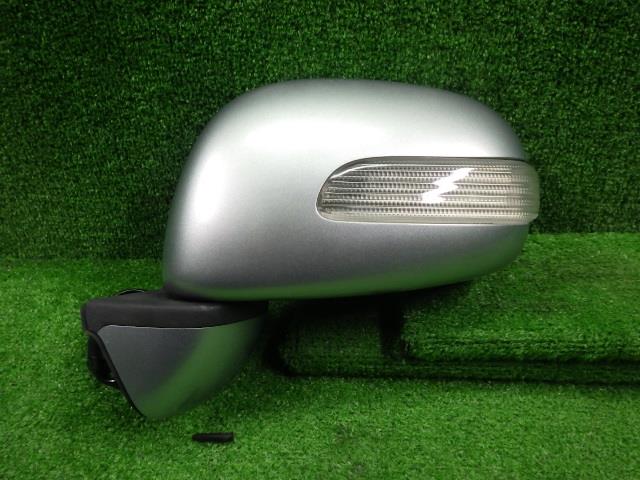 【中古】中古部品 ムーヴラテ L560S 左サイドミラー 【3330250100-000000887613600】