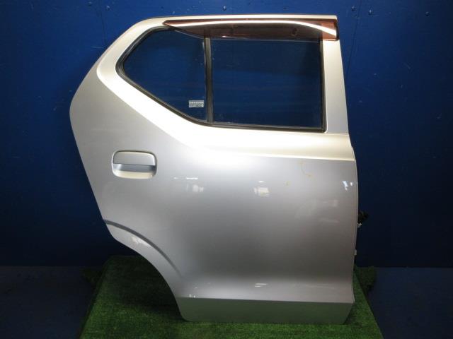 【中古】中古部品 キャロル HB36S 右リアドア 【3310270100-000014586513300】
