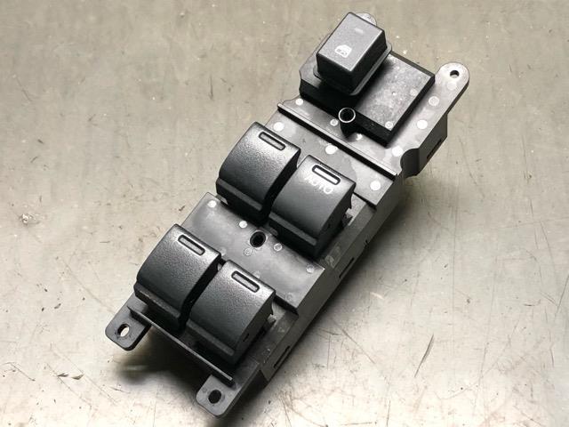 【中古】中古部品 N−WGN JH1 パワーウインドウスイッチ 【3330530100-000005343461900】