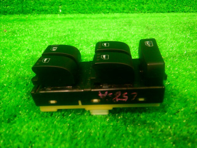 【中古】中古部品 ピクシススペース L585A パワーウインドウスイッチ 【3340140100-000025007461900】