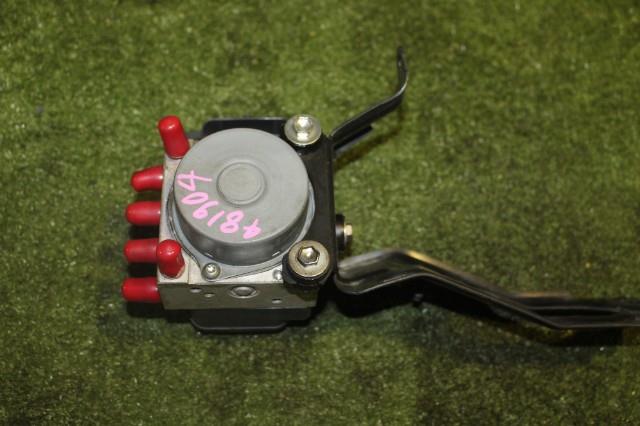 【中古】中古部品 ラパン HE22S ABSアクチュエーター 【3330950100-000048190442500】