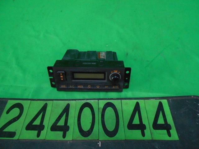 【中古】中古部品 いすゞ大型車 EXD52D8 A/Cスイッチパネル 【3310040100-000244004460900】