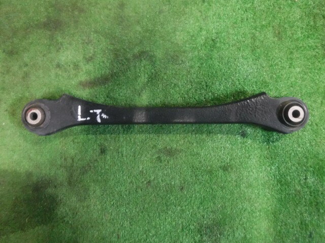 【中古】中古部品 アクア MXPK16 左リアロアアーム 【3330450100-250127000151840】