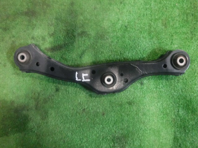 【中古】中古部品 アクア MXPK16 左リアアッパアーム 【3330450100-250127000151850】
