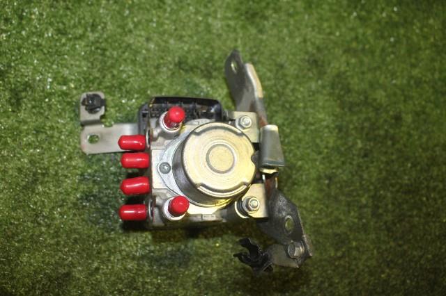 【中古】中古部品 パジェロミニ H58A ABSアクチュエーター 【3330950100-000048230342500】