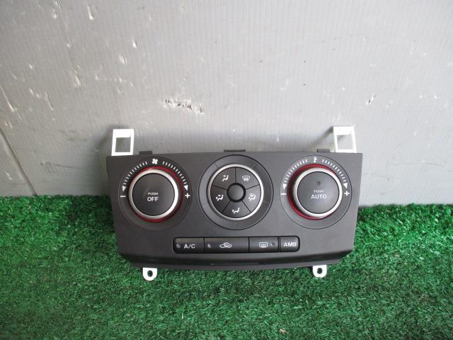 【中古】中古部品 アクセラ BK5P A/Cスイッチパネル 【3330560100-001649832760900】