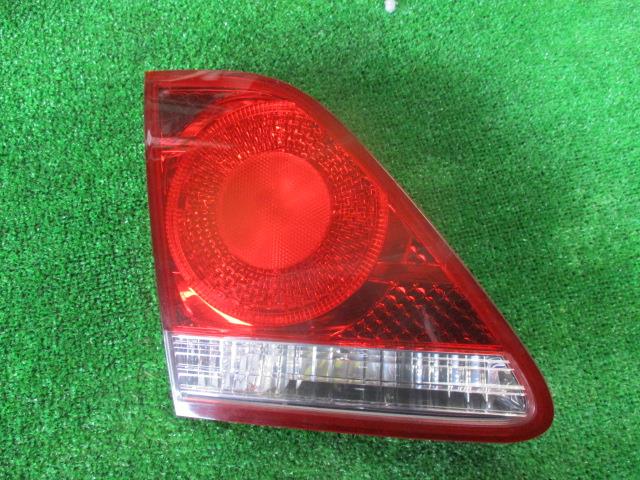 【中古】中古部品 クラウン GRS184 リアフィニッシャーパネル 【3330560100-001707915615200】