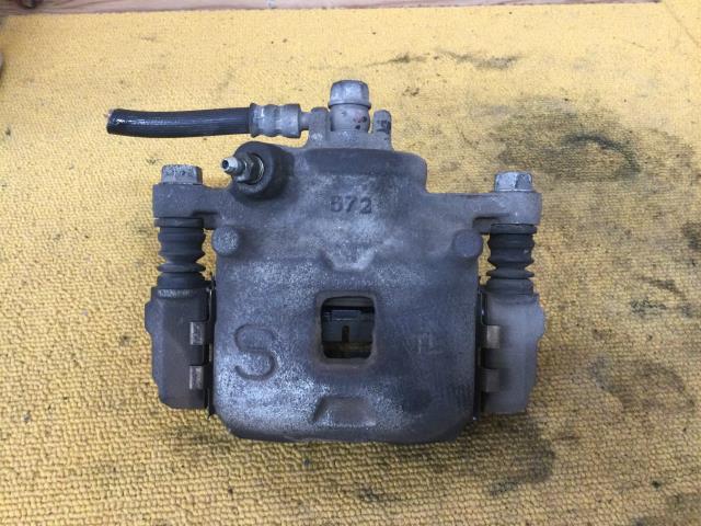 【中古】中古部品 エブリィ DA17V 左フロントキャリパー 【3330960100-000052433544360】