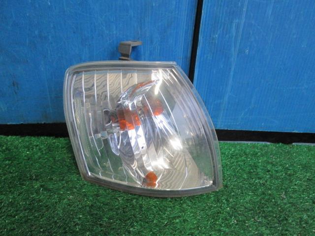 【中古】中古部品 デミオ DW5W 右クリアランスランプ 【3330560100-001250442611000】