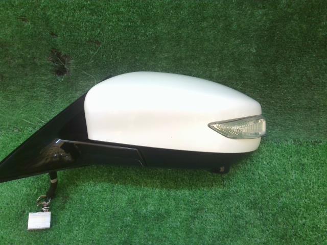 【中古】中古部品 ティアナ L33 左サイドミラー 【3260240000-250206000413600】