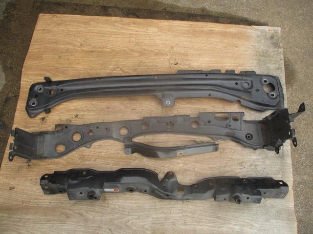 【中古】中古部品 タントエグゼ L455S ラジエータコアサポート 【3310190100-000244016517180】