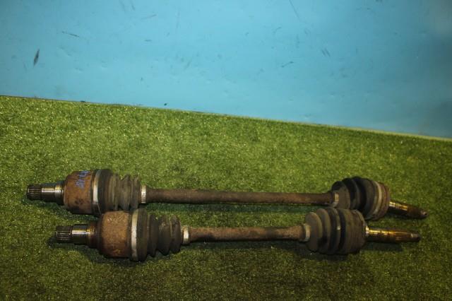 【中古】中古部品 オプティ L300S 左フロントドライブシャフト 【3330950100-000048271542200】