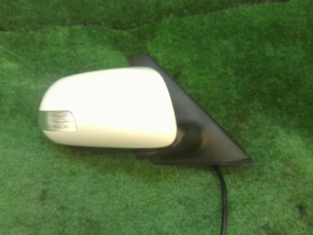 【中古】中古部品 カローラルミオン NZE151N 右サイドミラー 【3260240000-250213000213500】