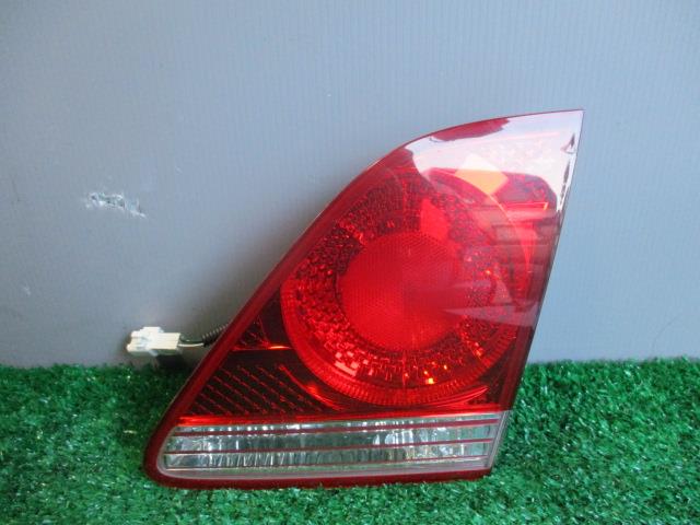 【中古】中古部品 クラウン GRS182 リアフィニッシャーパネル 【3330560100-001571613415200】