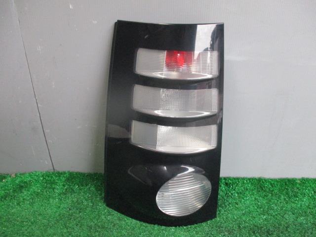 【中古】中古部品 シエンタ NCP81G 左テールランプ 【3330560100-001597859015600】