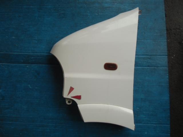 【中古】中古部品 ハイゼットアトレ S221G 左フロントフェンダー 【3330560100-001025170910700】
