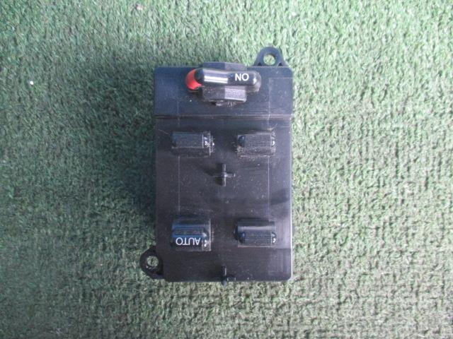 【中古】中古部品 ライフ JB1 パワーウインドウスイッチ 【3330560100-001344326661900】