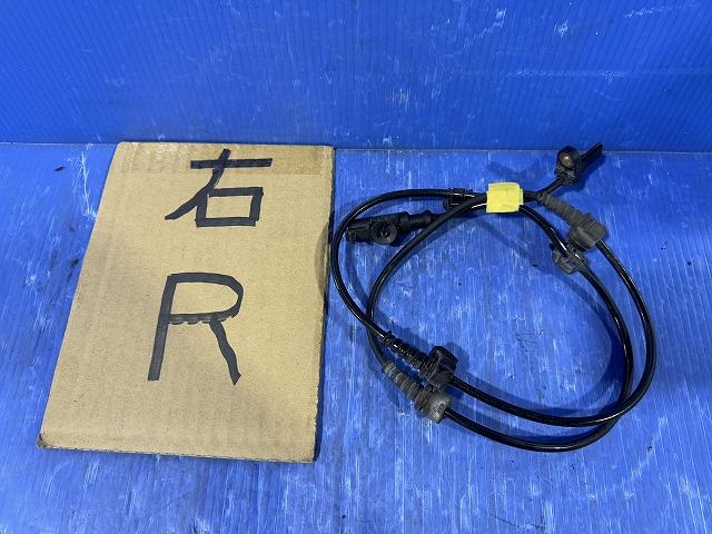 【中古】中古部品 アイ HA1W ABSセンサー 【3310050100-220927000163450】