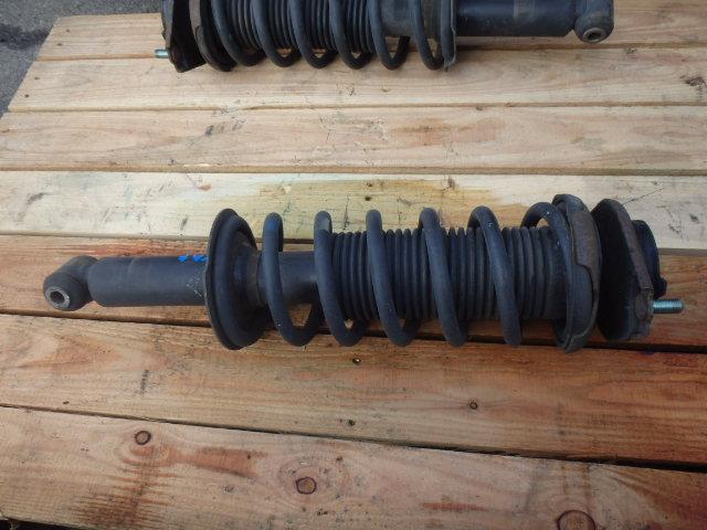 【中古】中古部品 エクシーガ YA4 左リアストラット 【3331010800-000022881250400】