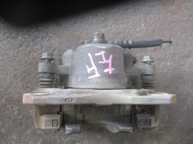 【中古】中古部品 アクティ HA7 左フロントキャリパー 【3500080000-240927000344360】