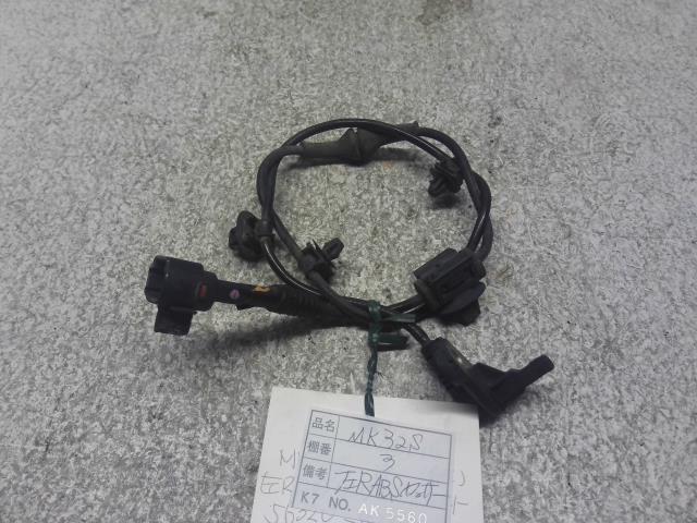 【中古】中古部品 スペーシア MK32S ABSセンサー 【3310160100-000004361663450】