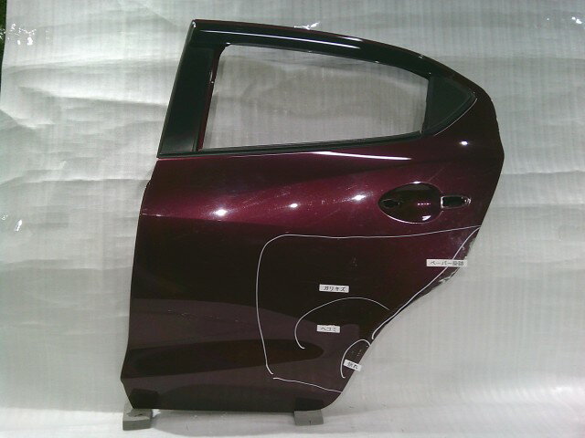 【中古】中古部品 デミオ DJ3FS 左リアドア 【3331011000-250225500713400】