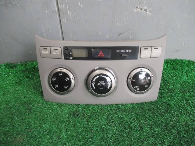 【中古】中古部品 ヴォクシー AZR60G A/Cスイッチパネル 【3330560100-001633953760900】
