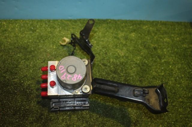 【中古】中古部品 エクシーガ YA5 ABSアクチュエーター 【3330950100-000048291042500】