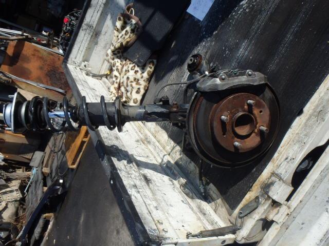 【中古】中古部品 ハイゼット S320V 左フロントストラット 【3331010800-000022963750200】