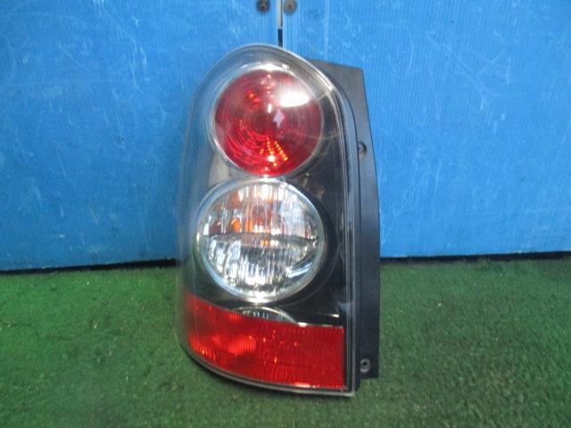 【中古】中古部品 MPV LW3W 左テールランプ 【3330560100-001246450715600】