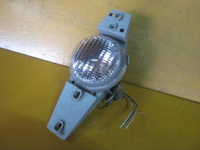 【中古】中古部品 テリオスキッド J131G 右クリアランスランプ 【3340220100-001409423311000】