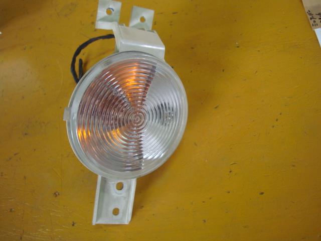 【中古】中古部品 BMW ミニ RA16 左クリアランスランプ 【3340220100-001516186611100】