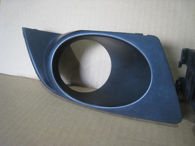 【中古】中古部品 レガシィ BL5 右フォグランプ 【3340220100-001694765810850】