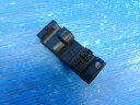 【中古】中古部品 エブリィ DA64V パワーウインドウスイッチ 【3310550000-250227002161900】
