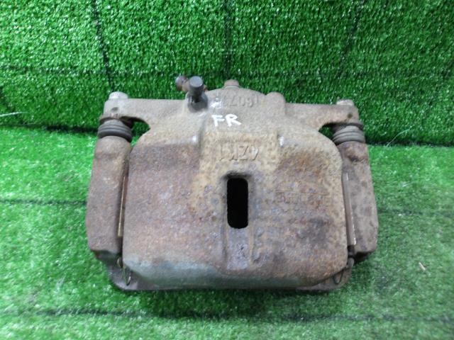 【中古】中古部品 エクストレイル NT32 右フロントキャリパー 【3330420100-250301000244330】