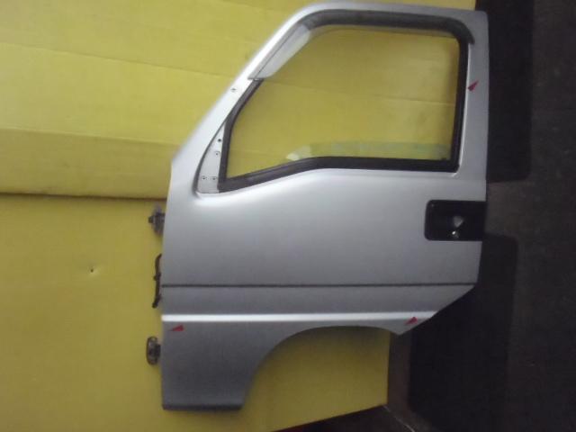 【中古】中古部品 サンバー TV1 左フロントドア 【3330560100-000919214713200】