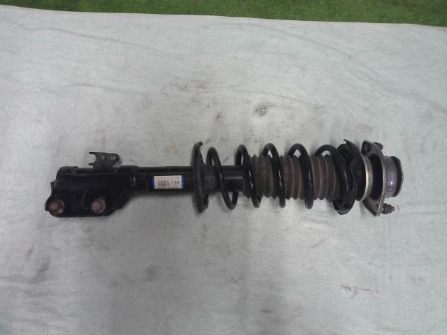 【中古】中古部品 ムーヴ LA150S 右フロントストラット 【3310200100-000021645750110】