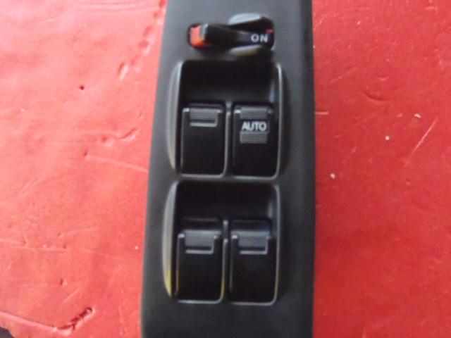 【中古】中古部品 インスパイア UA4 パワーウインドウスイッチ 【3330560100-000912739861900】
