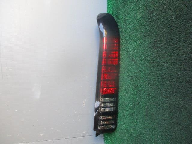 【中古】中古部品 バモス HM1 左テールランプ 【3330560100-001621822315600】