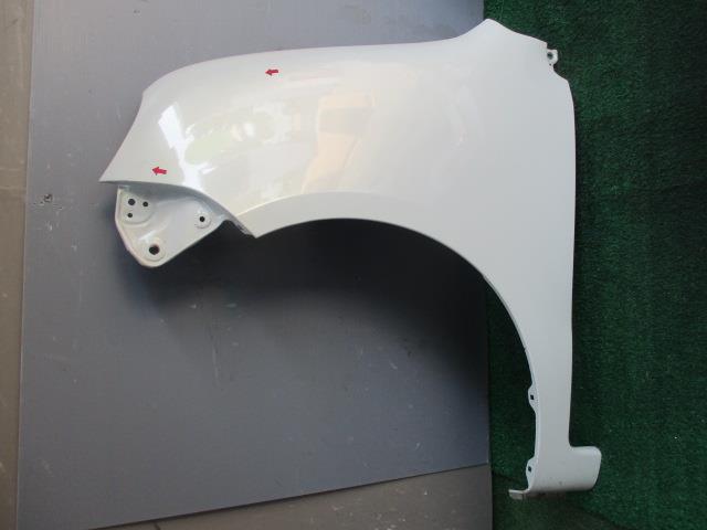 【中古】中古部品 ムーヴラテ L550S 左フロントフェンダー 【3330560100-001528442210700】
