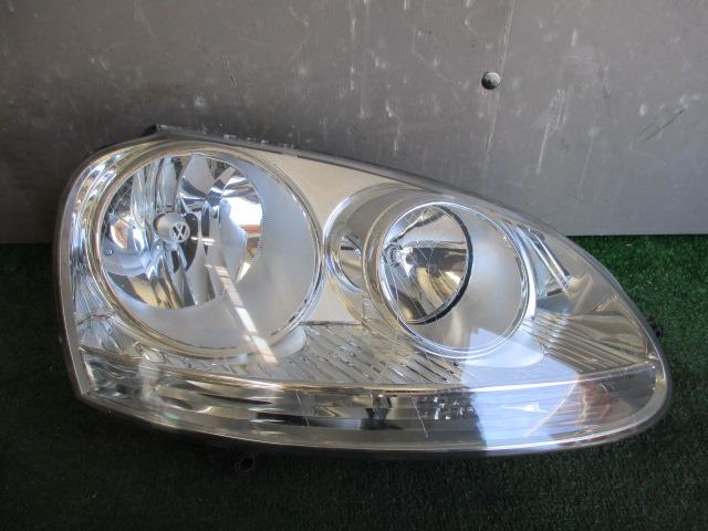 【中古】中古部品 VW ゴルフ 1KAXW 右ヘッドランプ 【3330560100-001457112910800】