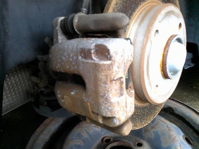 【中古】中古部品 シトロエン C3 B6HN01 右リアキャリパー 【3310070100-0000Y0762544430】