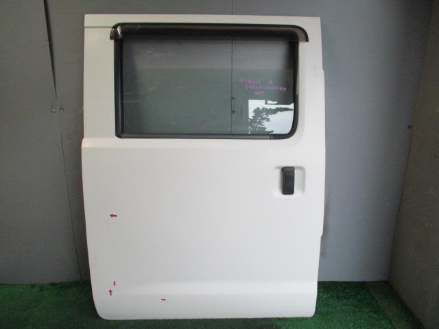 【中古】中古部品 タウンエース S402M 右リアドア 【3330560100-001632768013300】