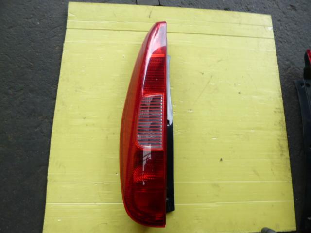【中古】中古部品 コルト Z25A 左テールランプ 【3330560100-000936012715600】