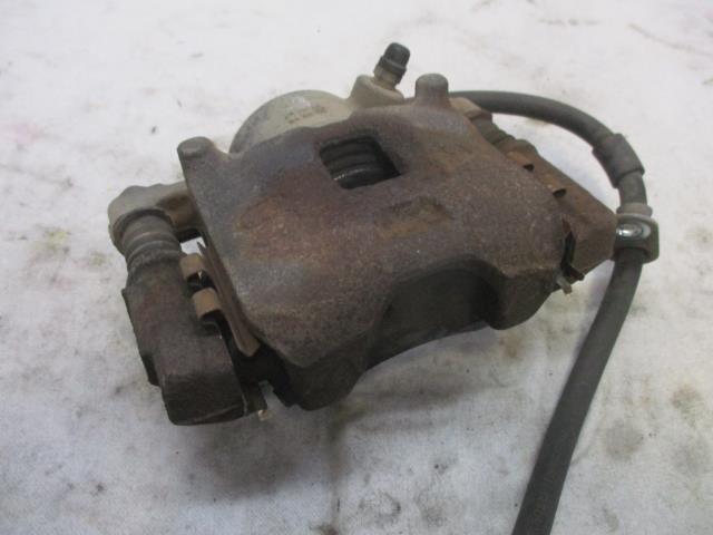 【中古】中古部品 アルト HA25V 左フロントキャリパー 【3540020100-000007030844360】