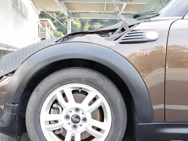 【中古】中古部品 BMW ミニ SU16 左フロントフェンダー 【3310070100-0000Y0761010700】